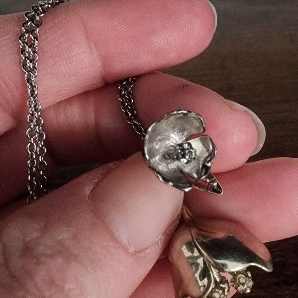 Coach Tea Rose Necklace (RARE) - Picture 6 of 7